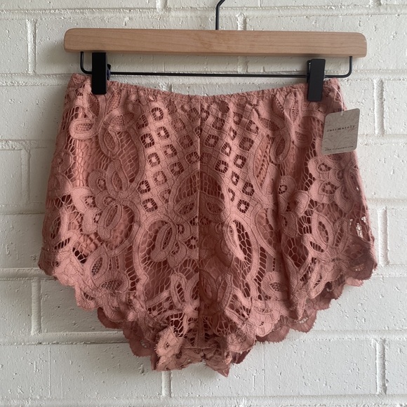 NWT Free People Adella Shorts - Picture 3 of 6